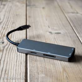  USB-C-docka med HDMI, RJ-45, 2x USB 3,0 och Micro SD-och SD-kort