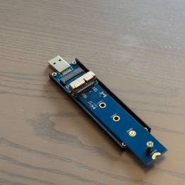  nVME SSD hårddisk rymmer USB-C 3,1 & USB 3,0