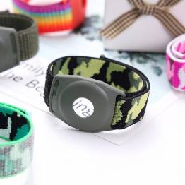  Nylon Loop AirTag armband för barn och vuxna - 13-22cm - Grön camo