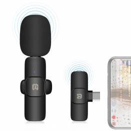 Trådlös Clip on mikrofon med USB-C och USB-C port för laddning av mobil